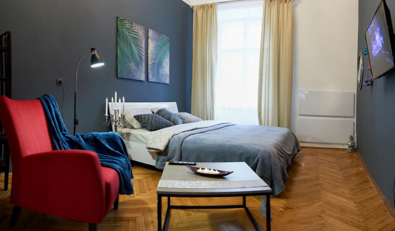 Stylish Apartments In The Center Lviv Kültér fotó
